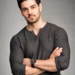 "SIGH OF RELIEF FOR SOORAJ PANCHOLI -This court case and false accusations has deeply affected me as a person" says Sooraj Pancholi Bombay High Court passed an order saying that Rabiya Khan is only trying to delay the trial by insisting that it was a homicide The Bombay High Court has accused late actor Jiah Khan’s mother Rabia Khan for trying to delay the trial even when the CBI carried out a fair, impartial and thorough probe into the suicide of her daughter. However, Rabiya Khan insist that her daughter’s death was not a suicide, it was murder. Sooraj Pancholi quotes saying “I have been battling this case and these false accusations against me for the past 10 years now, and it has deeply affected me as a person, only I know what I have been going through all these years. I have immense respect and I have always maintained my dignity towards Jiah’s family. I plead that her family and I both have a fair trial and I pray that this comes to an end soon”