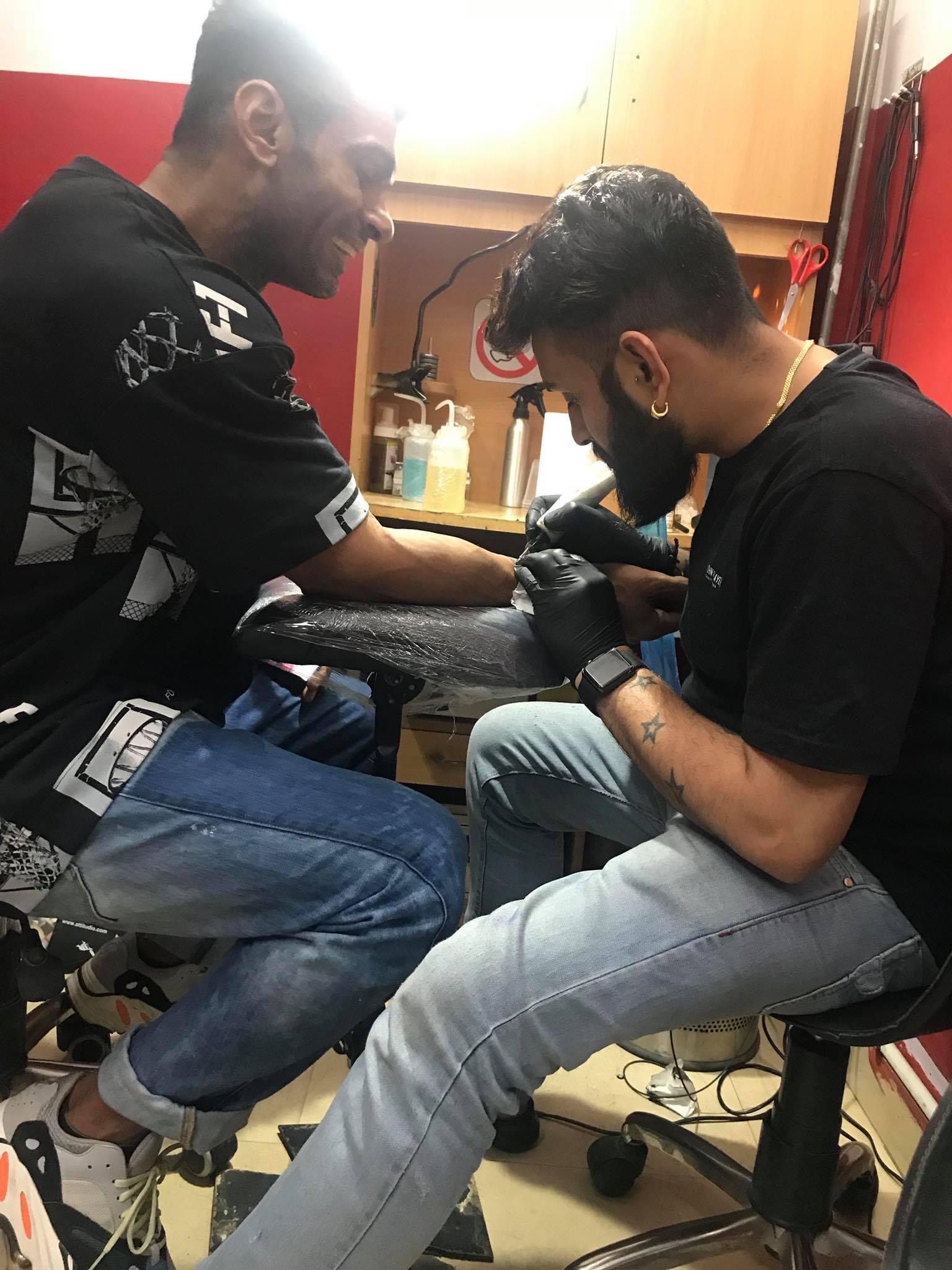 Wish to get your desired tattoo as an incredible experience to cherish? Head to Attitudio Tattoo Studio by Varun Arora.