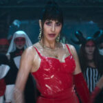 Katrina Kaif, Siddhant Chaturvedi & Ishaan meet Harbhajan Singh and play cricket while promoting their film ‘Phone Bhoot' on a sports channel