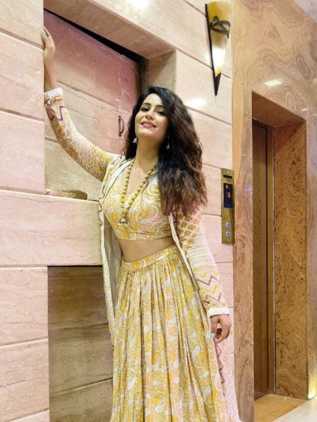 Charrul Malik’s Diwali plans include spending time with family, doing Lakshmi puja, lighting diyas and meeting her loved ones