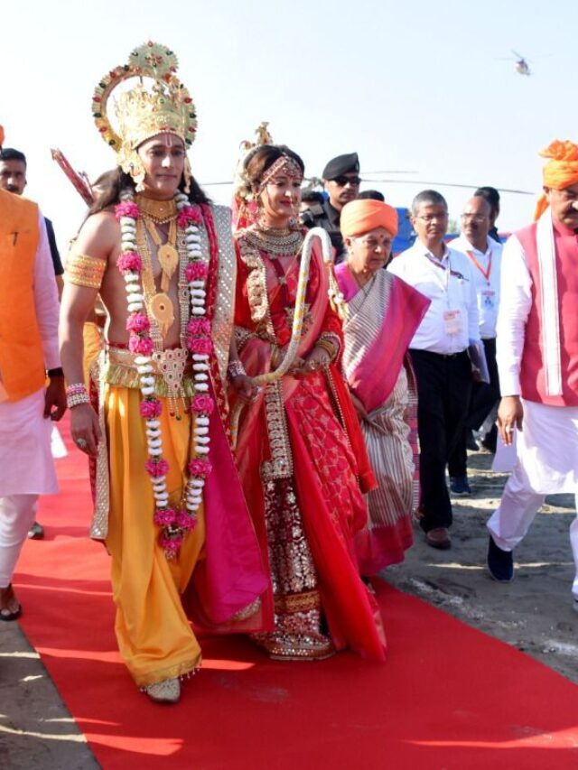 Shivya Pathania welcomed as Devi Sita by PM Narendra Modi Ji and CM of Uttar Pradesh Yogi Adityanath ji in Ayodhaya Deepostsava