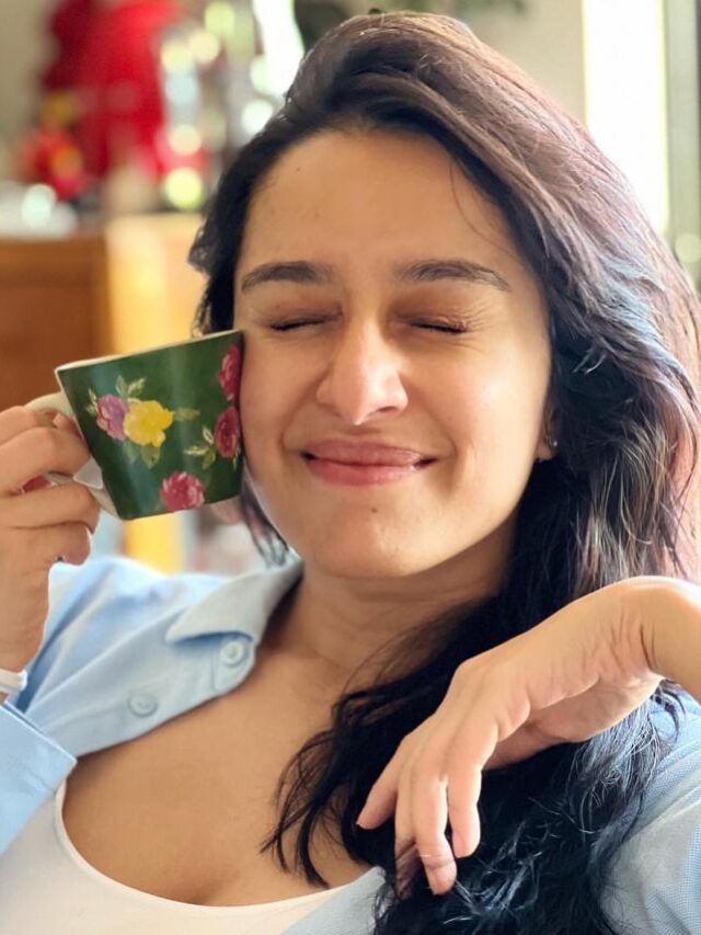 Shraddha Kapoor celebrates the milestone of 75 Million followers on Instagram with 'Chai on Cheek'