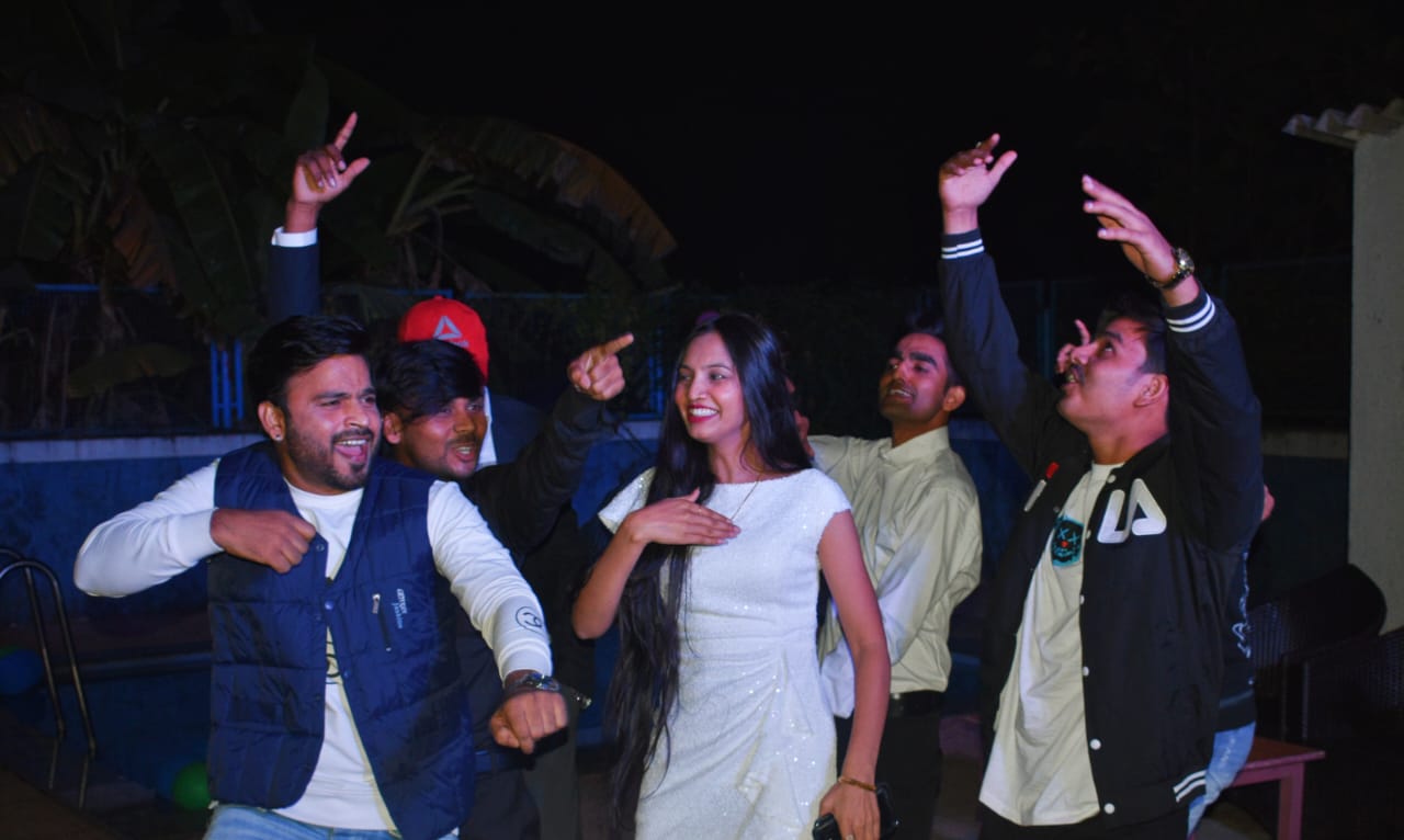 *Actress Prabhjot Kaur celebrated her birthday with friends of the film industry and fans. Event hosted by Bollywood Bolbachan events *