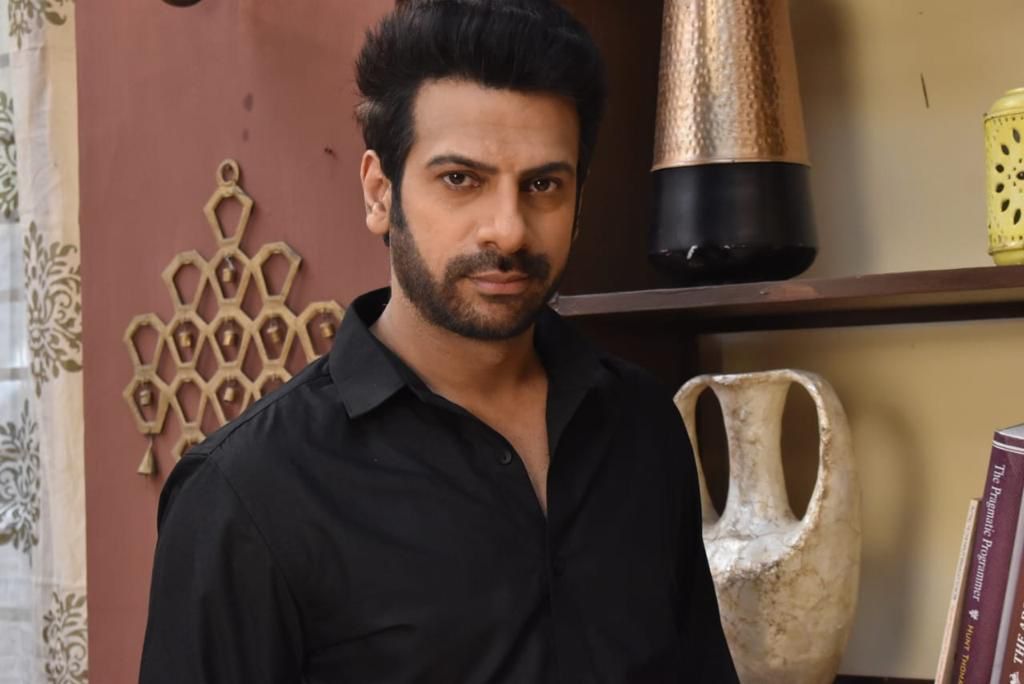 Karan Veer Mehra on playing Vikrant Desai: I am so happy to get all the love!