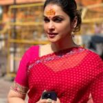 *Isha Koppikar Wishes Fans On Mahashivratri ; Shares Pictures of Herself Celebrating the festival&