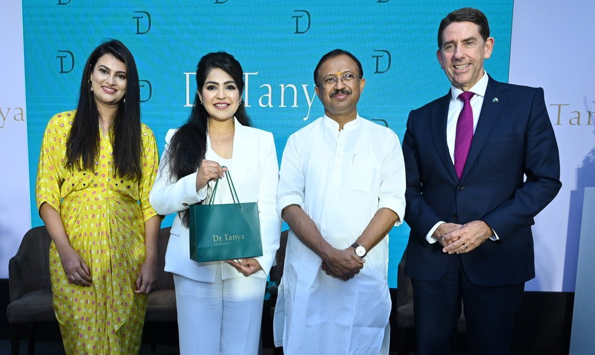 Union Minister V Muraleedharan, Australian Minister Cameron Dick, Former Miss India Sayali Bhagat, Oscar Winner Resul Pookutty present at Dr. Tanya's Skin Care Brand Launch