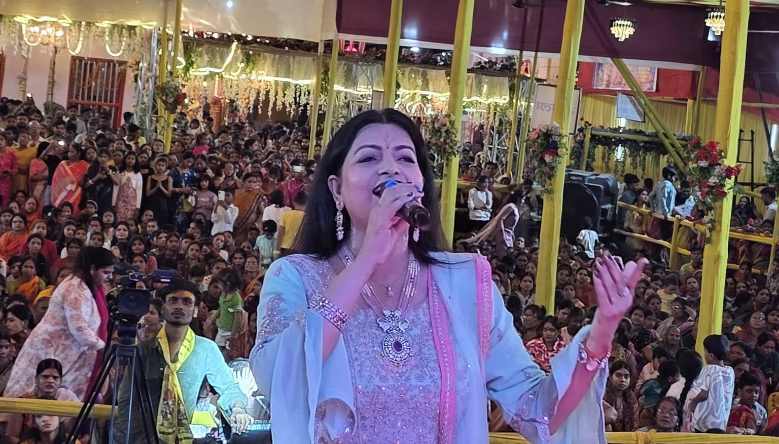 Playback Singer Tripti Shakya