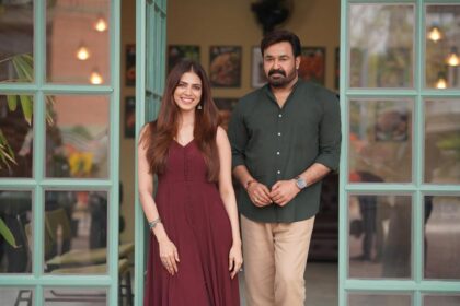 MV5BZWQ5Zjg3ODAtOGNjZC00OTEyLWI3MmEtYjRmYmRkN2ZhNzA0XkEyXkFqcGc. V1