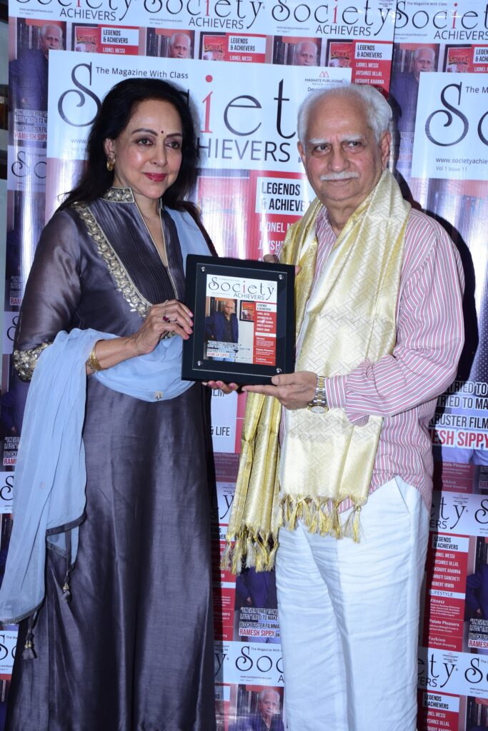 Hema Malini Unveils Society Achievers Cover Featuring Filmmaker Ramesh Sippy in Celebration of Cinema 2 WhatsApp Image 2026 01 30 at 10.22.24 PM 1
